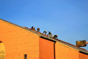 Maintenance 1 roofing 4562506 640 300x200 1
